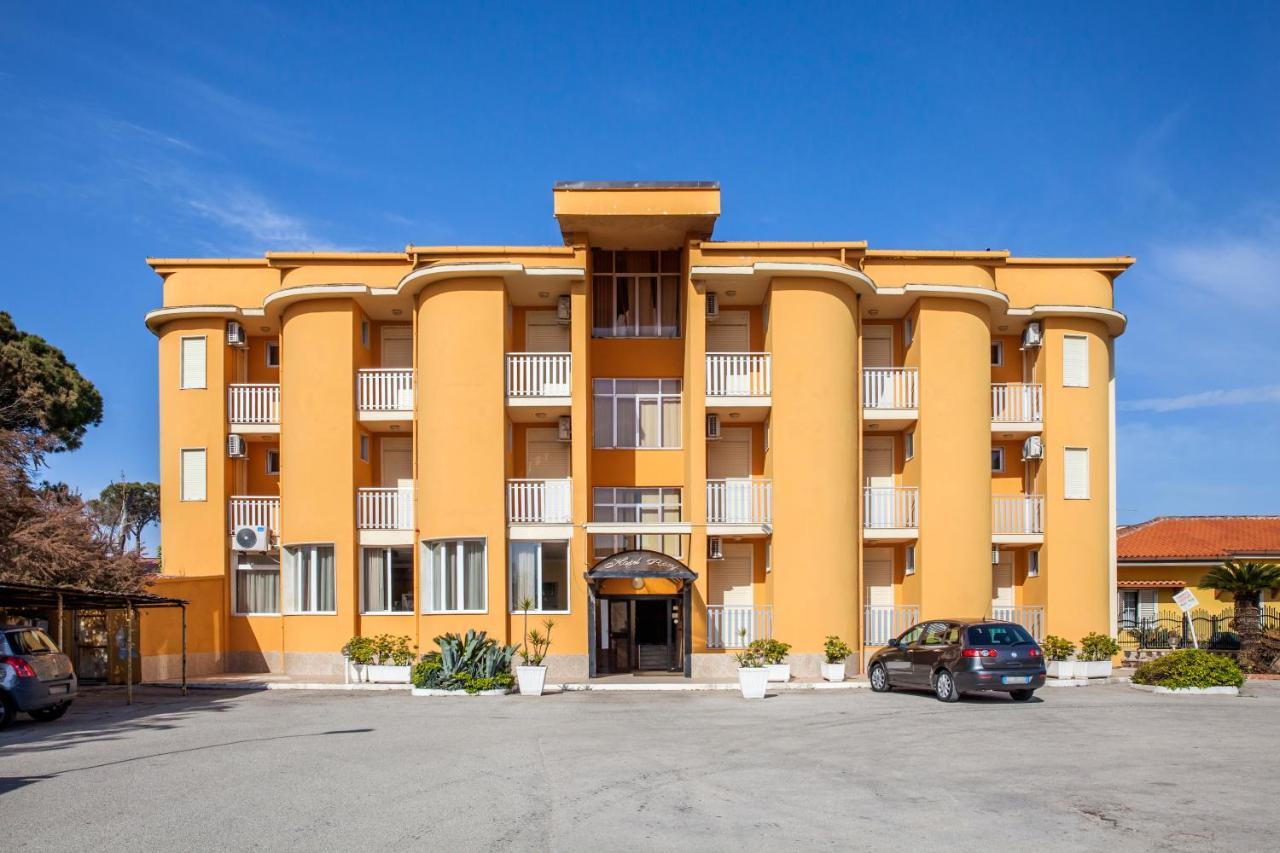 בטיפאליה Hotel Rosy מראה חיצוני תמונה