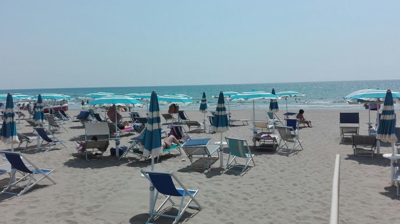 בטיפאליה Hotel Rosy מראה חיצוני תמונה