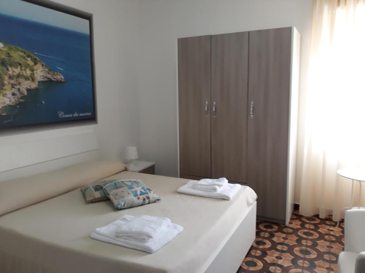 בטיפאליה Hotel Rosy מראה חיצוני תמונה